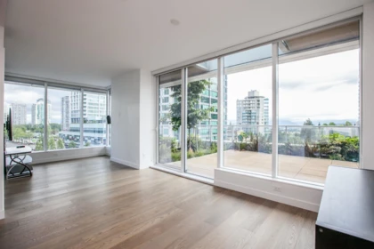 406 6000 Mckay Avenue, Burnaby, BC, Burnaby — Apartment/Condo for sale