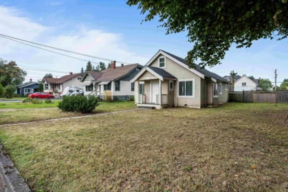 45719 Kipp Avenue, Chilliwack, BC, Chilliwack — Single Family Residence for sale