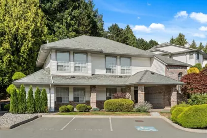 Hot Tub / Spa Photo of 31 3351 Horn Street, Abbotsford, BC