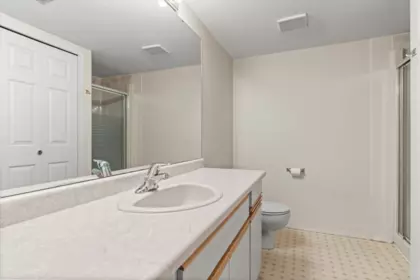 Mudroom Photo of 31 3351 Horn Street, Abbotsford, BC