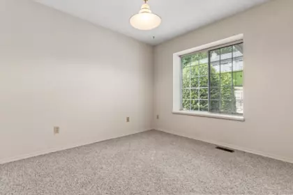 Office / Den Photo of 31 3351 Horn Street, Abbotsford, BC