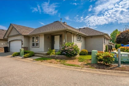 33 45819 Stevenson Road, Chilliwack, BC, Chilliwack — Townhouse for sale