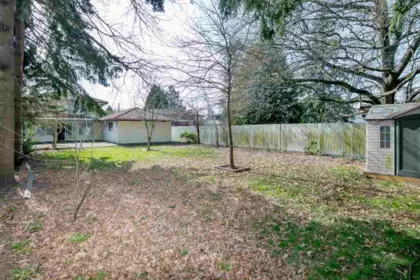 Office / Den Photo of 4391 Westminster Highway, Richmond, BC