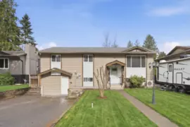 21139 Cook Avenue, Maple Ridge, BC