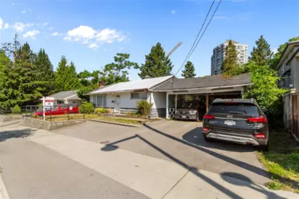 13897 100 Avenue, Surrey, BC, Surrey — Single Family Residence for sale