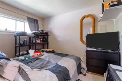 Walk-In Closet Photo of 13897 100 Avenue, Surrey, BC