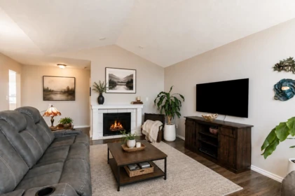 8117 Crosby Street, Mission, BC, Mission — Single Family Residence for sale