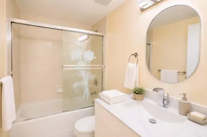 Powder Room Photo of 603 2468 E Broadway, Vancouver, BC