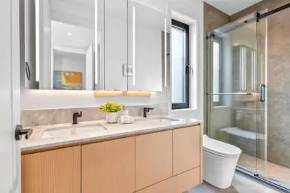 Guest Bathroom Photo of 2 3836 W 21st Avenue, Vancouver, BC