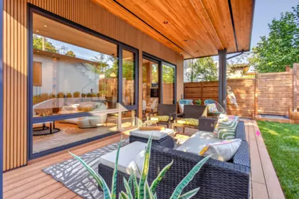 Outdoor Deck Photo of 2 3836 W 21st Avenue, Vancouver, BC