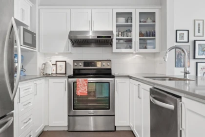 Basement Recreation Room Photo of 410 5500 Lynas Lane, Richmond, BC