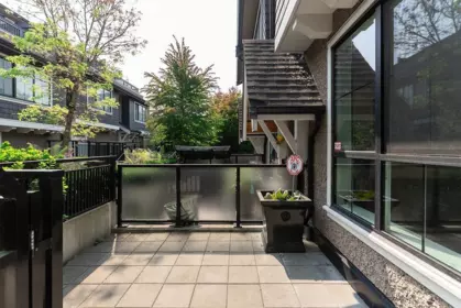 Dining Area Photo of 8123 Shaughnessy Street, Vancouver, BC