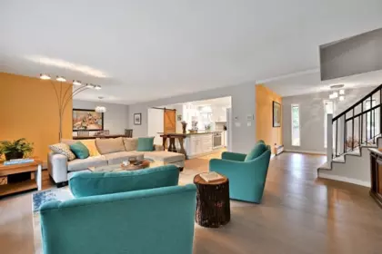 Breakfast Nook Photo of 25908 124 Avenue, Maple Ridge, BC