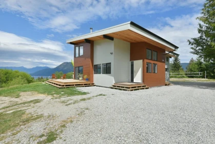 Family Room Photo of 6400 Crowston Road, Sechelt, BC
