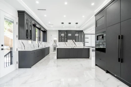 Kitchen Island Photo of 2263 Monashee Court, Coquitlam, BC