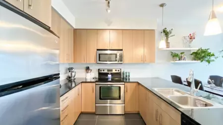Kitchen Photo of 308 22290 North Avenue, Maple Ridge, BC