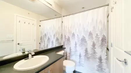 Primary Bedroom Photo of 308 22290 North Avenue, Maple Ridge, BC