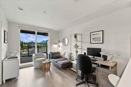 Family Room Photo of 601 707 Como Lake Avenue, Coquitlam, BC
