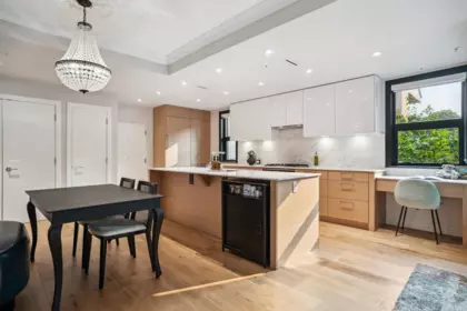Kitchen Photo of 201 3669 W 11th Avenue, Vancouver, BC
