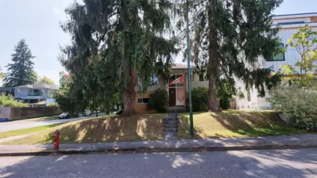 492 Aubrey Place, Vancouver, BC, Vancouver — Single Family Residence for sale
