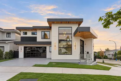 Outdoor Kitchen Photo of 16018 9a Avenue, Surrey, BC