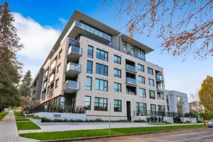 Swimming Pool Photo of 302 4427 Cambie Street, Vancouver, BC