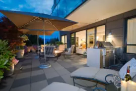302 4427 Cambie Street, Vancouver, BC