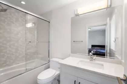 Basement Recreation Room Photo of 3323 147 Street, Surrey, BC