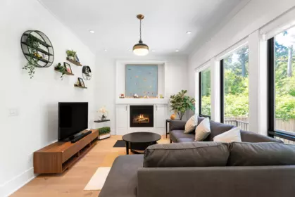 Family Room Photo of 3323 147 Street, Surrey, BC