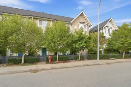 Office / Den Photo of 23 8438 207a Street, Langley, BC