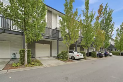 Powder Room Photo of 23 8438 207a Street, Langley, BC