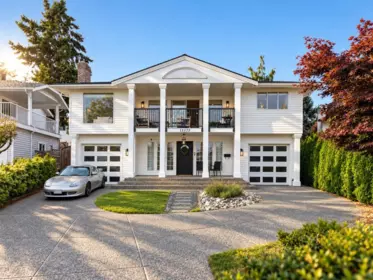 15573 Finlay Court, White Rock, BC, White rock — Single Family Residence for sale