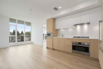 Loft / Bonus Room Photo of 201 9675 King George Boulevard, Surrey, BC