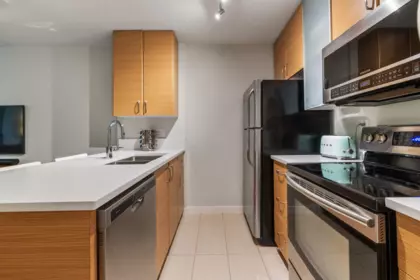Breakfast Nook Photo of 306 977 Mainland Street, Vancouver, BC