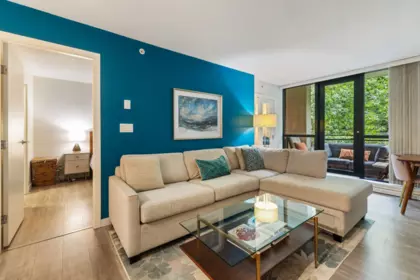 306 977 Mainland Street, Vancouver, BC, Vancouver — Apartment/Condo for sale