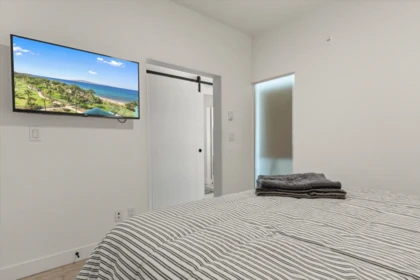 Bedroom 2 Photo of 414 32838 Landeau Place, Abbotsford, BC