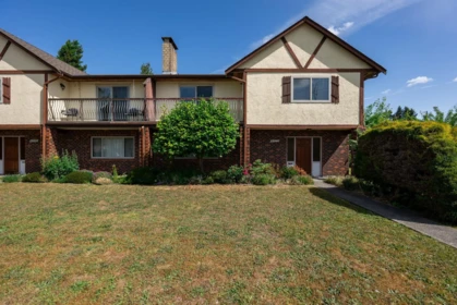 Breakfast Nook Photo of 6775 -6777 Balmoral Street, Burnaby, BC