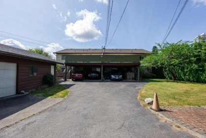 Office / Den Photo of 6775 -6777 Balmoral Street, Burnaby, BC
