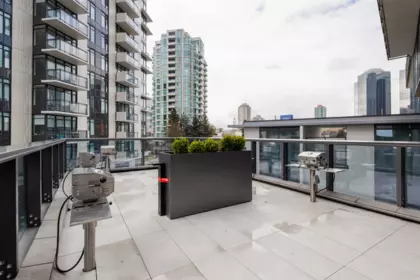 Swimming Pool Photo of 1005 4711 Hazel Street, Burnaby, BC