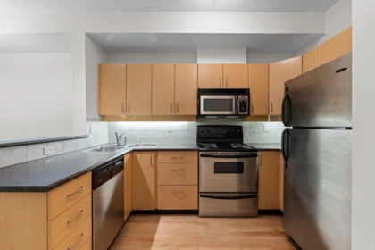 Dining Area Photo of 208 3151 Connaught Crescent, North Vancouver, BC