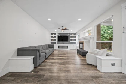 Kitchen Island Photo of 7355 146a Street, Surrey, BC