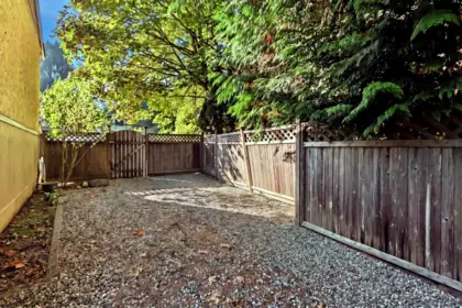 7596 143 Street, Surrey, BC, Surrey — Single Family Residence for sale