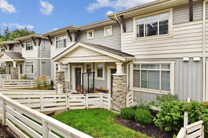 28 34230 Elmwood Drive, Abbotsford, BC, Abbotsford — Townhouse for sale