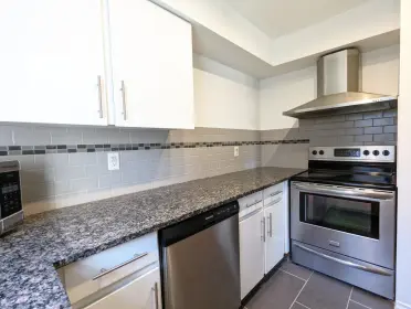 108 8451 Westminster Highway, Richmond, BC, Richmond — Apartment/Condo for sale
