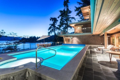 5363 Kew Cliff Road, West Vancouver, BC