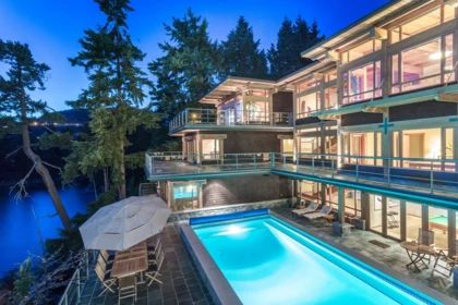 5363 Kew Cliff Road, West Vancouver, BC