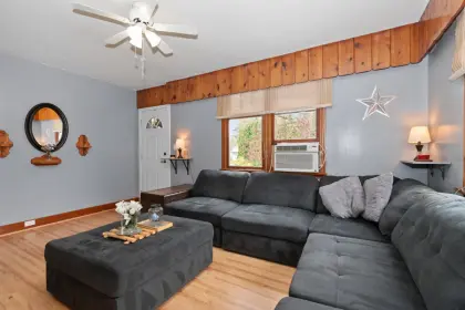 45336 South Sumas Road, Chilliwack, BC, Chilliwack — Single Family Residence for sale