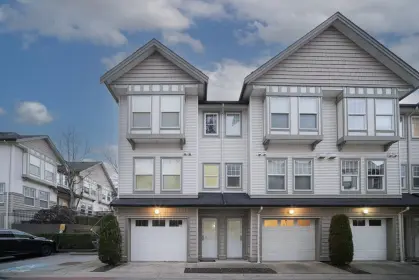 62 8638 159 Street, Surrey, BC, Surrey — Townhouse for sale