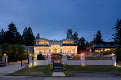 1765 Rosebery Avenue, West Vancouver, BC, West vancouver — Single Family Residence for sale
