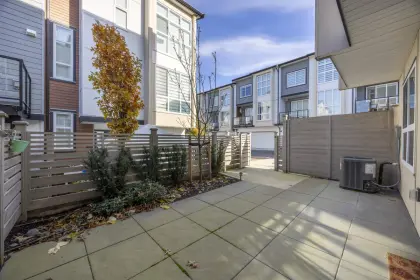 53 7670 207 Street, Langley, BC, Langley — Townhouse for sale